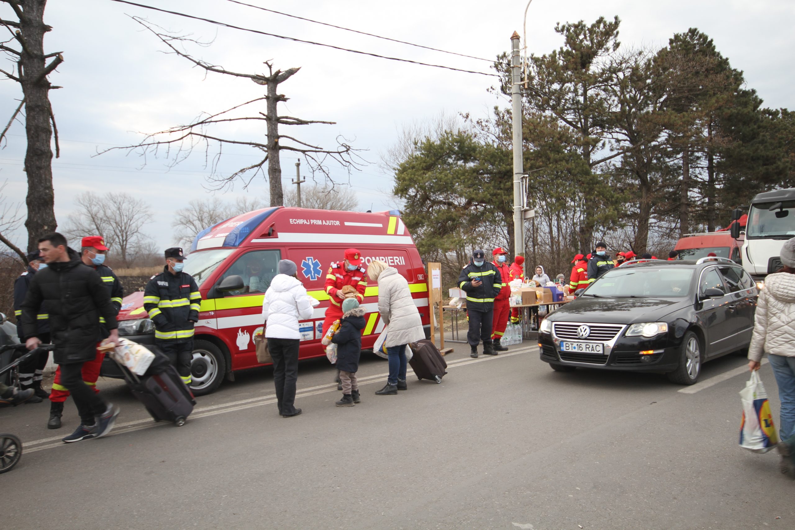 Les Roumains se mobilisent à travers tout le pays pour aider les